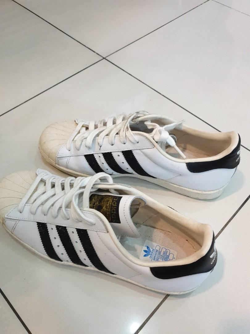 Used authentic addidas sport shoes for sale
