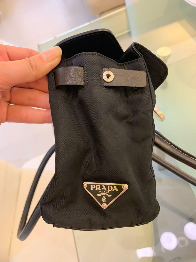 Vintage Prada Black Nylon Kiss Lock Shoulder Bag – Treasures of NYC