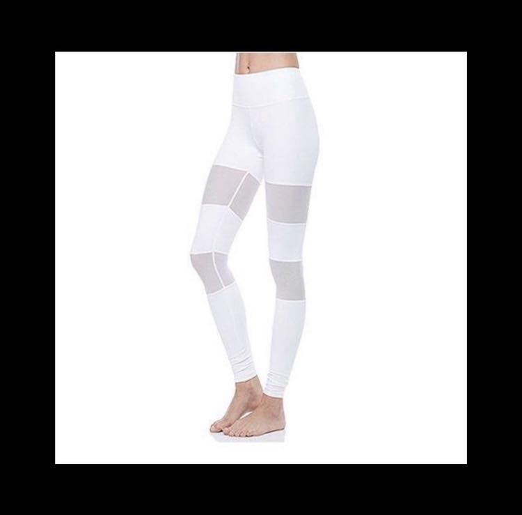 White Yoga Pants, Women's Fashion, Activewear on Carousell