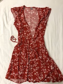 (Category: ) located in . Submitted by letsthrift_ (Listing ID 1055878976, Image 1). Description: .
