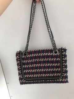 (Kategori: ) berada di . Dikirim oleh kittystuff (ID iklan 1055747500, Gambar 1). Deskripsi: .