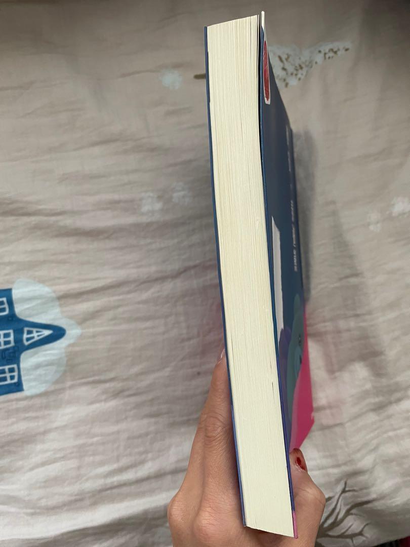 晚安，泰迪熊 （分類：小說及非小說）位於 Hong Kong。 由 kitty2tracy 提交（商品編號 1055994928，圖片 3）。簡介： *新舊如圖 順豐到付 面交只限港鐵大埔墟或太和站。