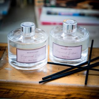 （分類：）位於 。 由 flamiscent 提交（商品編號 1056004591，圖片 1）。簡介： 。
