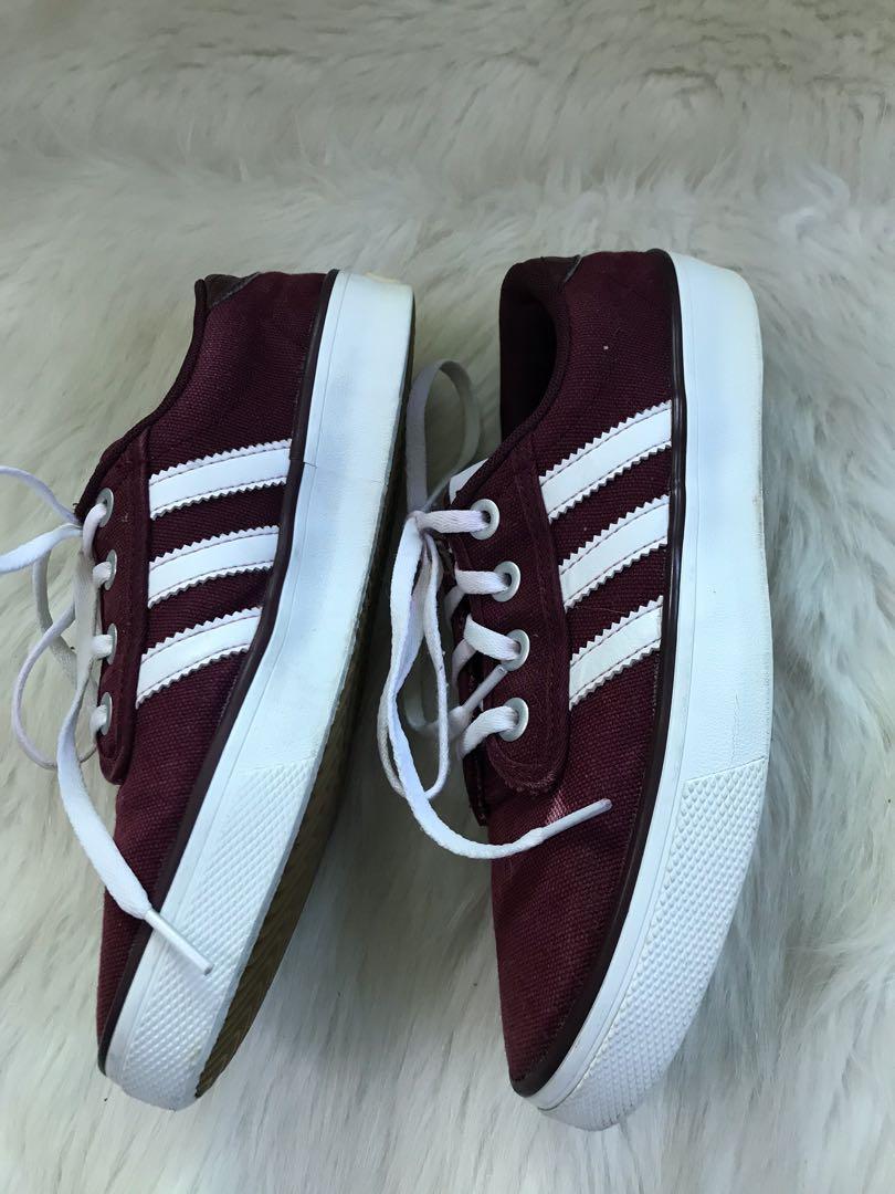 Adidas kiel deals burgundy
