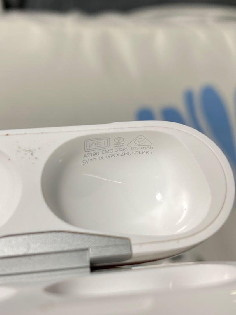 Airpods pro charging case!, Audio 