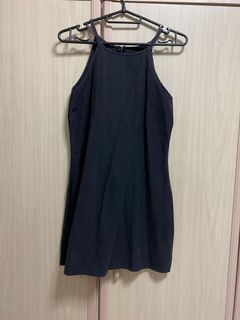 (Category: ) located in . Submitted by comeraidmycloset (Listing ID 1056131310, Image 1). Description: .