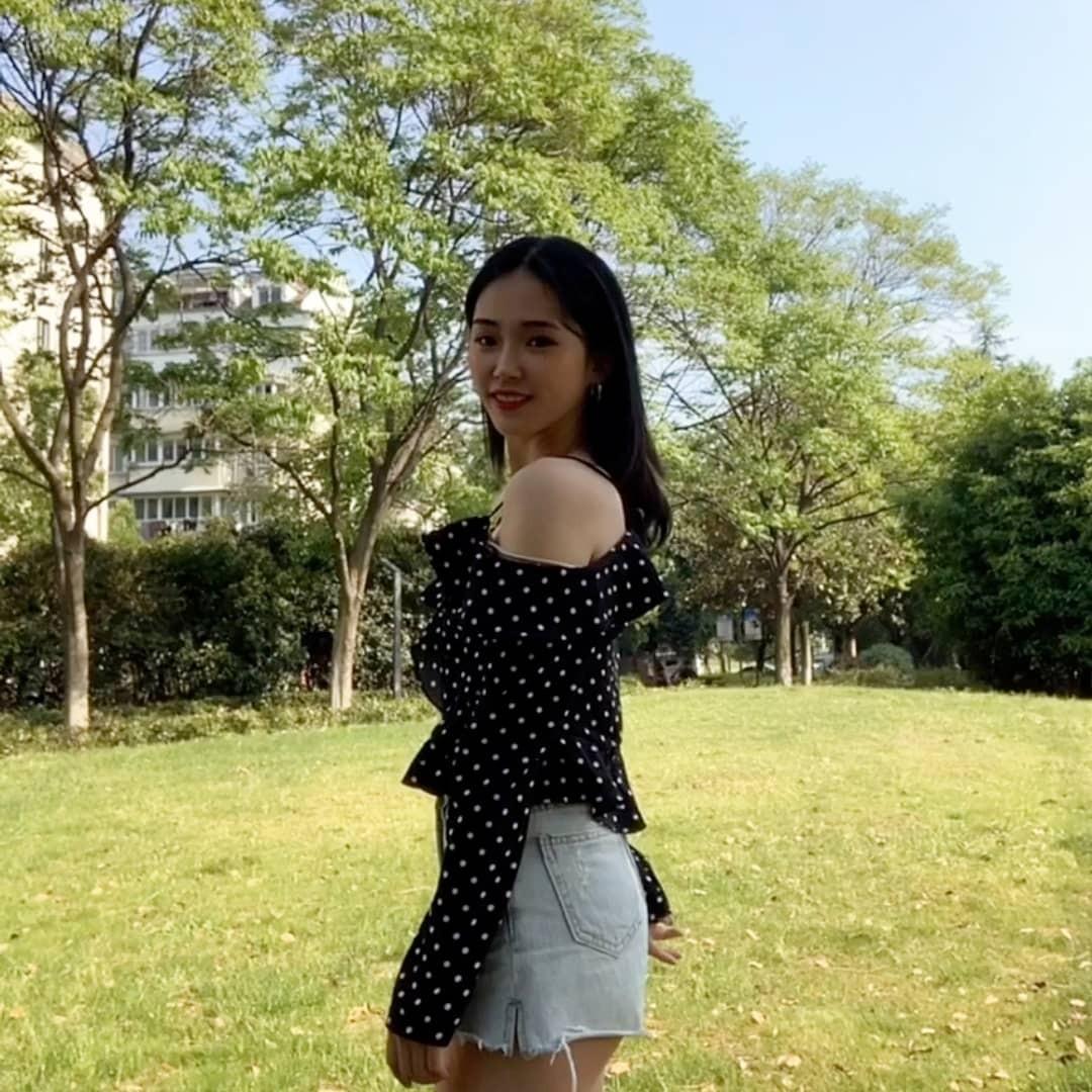 Korean off shoulder tops deals