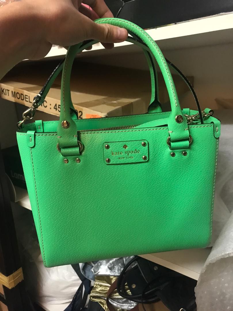 Kate spade green hotsell bag