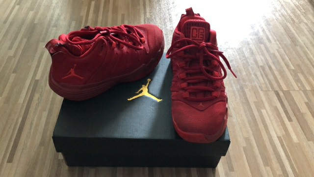 nike boys red