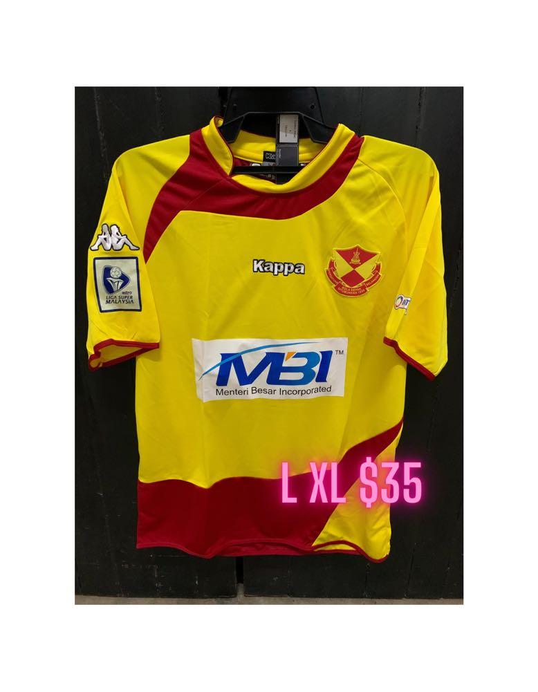 Brand new original Selangor Pahang football Soccer jersey malaysia