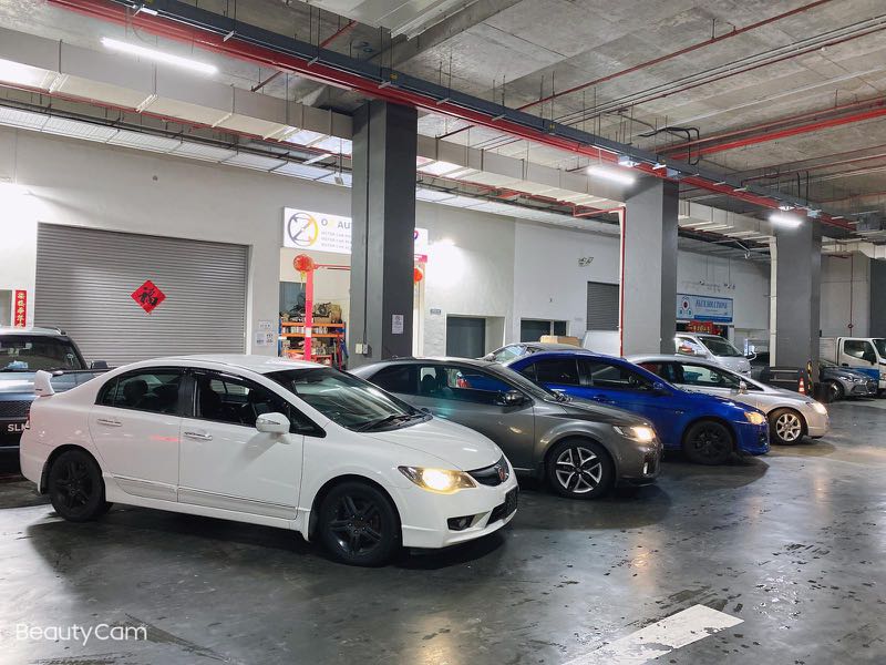 (Category: ) located in . Submitted by ozcarrental (Listing ID 1056092677, Image 1). Description: .