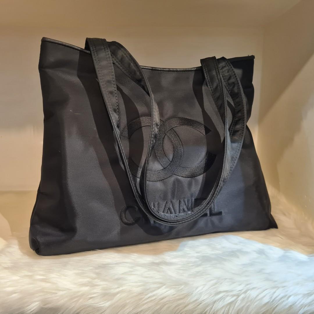 Chanel CV Vintage Nylon Tote Bag, Luxury, Bags & Wallets on Carousell