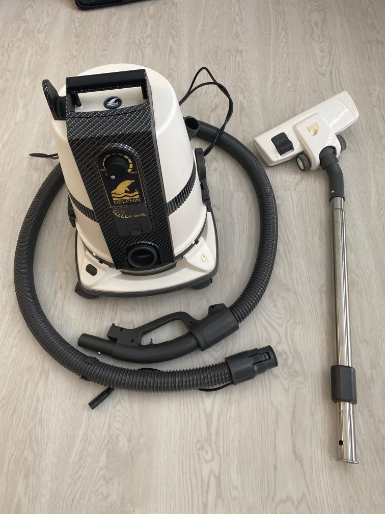 Delphin Vacuum Cleaner, Home Appliances, Cleaning & Laundry on Carousell