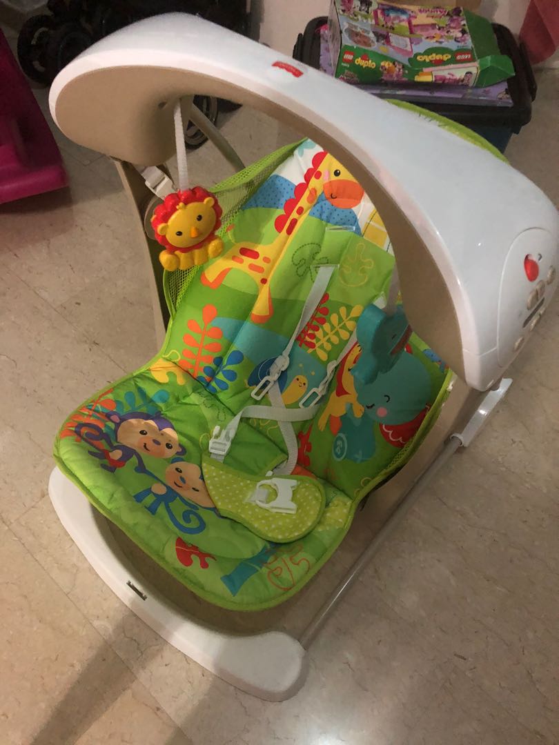 Fisher price rainforest 2in1 rocker, Babies & Kids, Infant Playtime