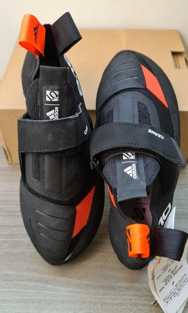 Five Ten Crawe Climbing Shoe - Core Black | BIKE24