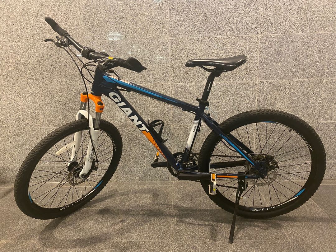Giant ATX 730