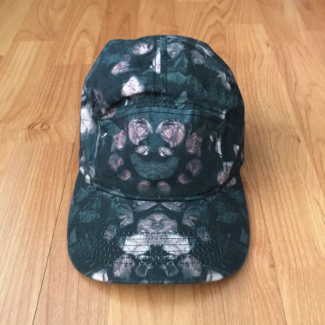 H&M basic cap (Category: Cap & Hats) located in Johor Bahru. Submitted by roboksimonyet (Listing ID 1055995268, Image 1). Description: .