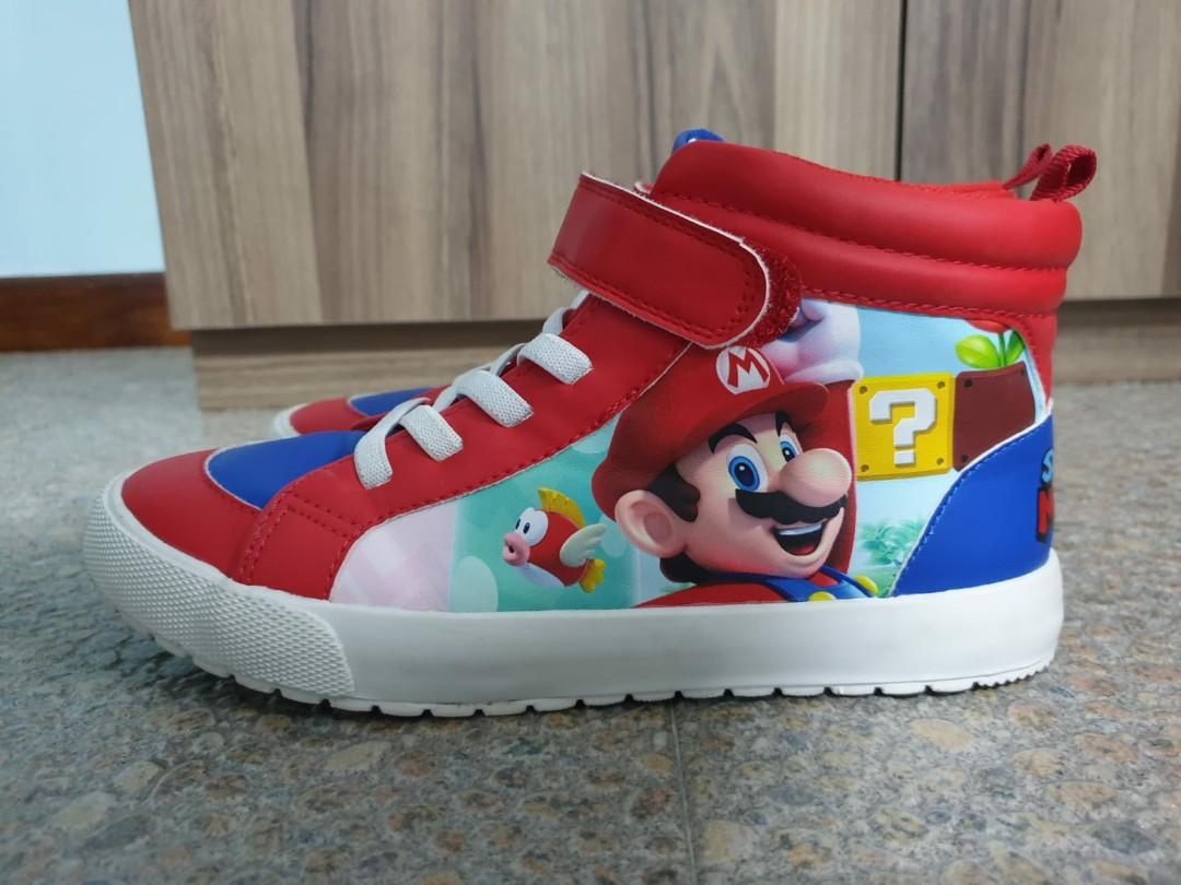 Super mario trainers hxxm clearance