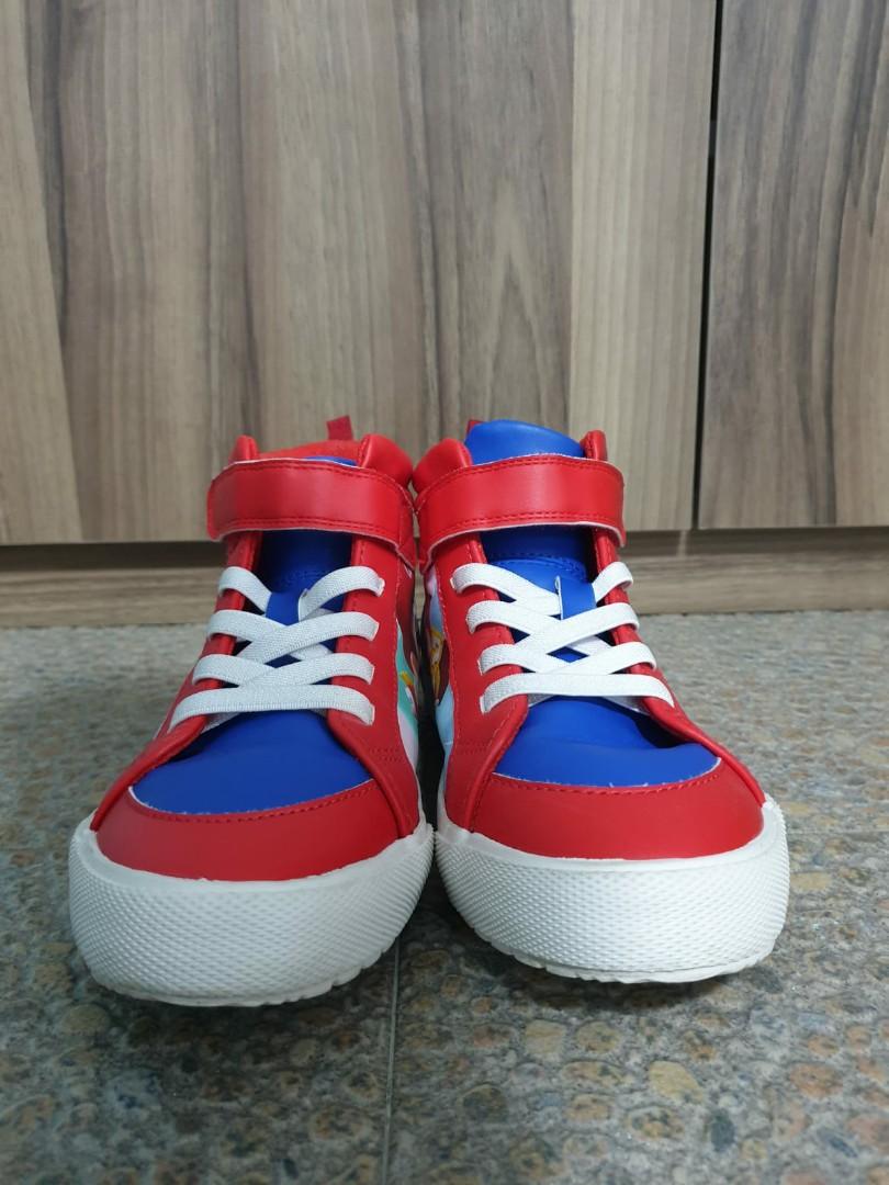 Super mario trainers hxxm clearance