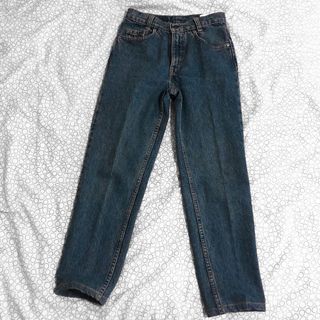 (Category: ) located in . Submitted by decluttering.project (Listing ID 1055967165, Image 1). Description: .