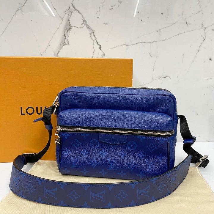 Authentic LOUIS VUITTON Taiga rama Outdoor Messenger PM M30242 Shoulder bag