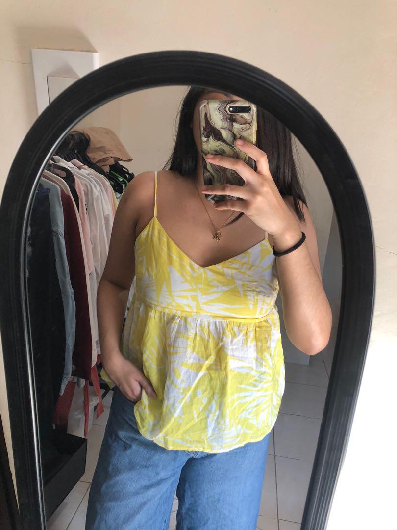 mango yellow top