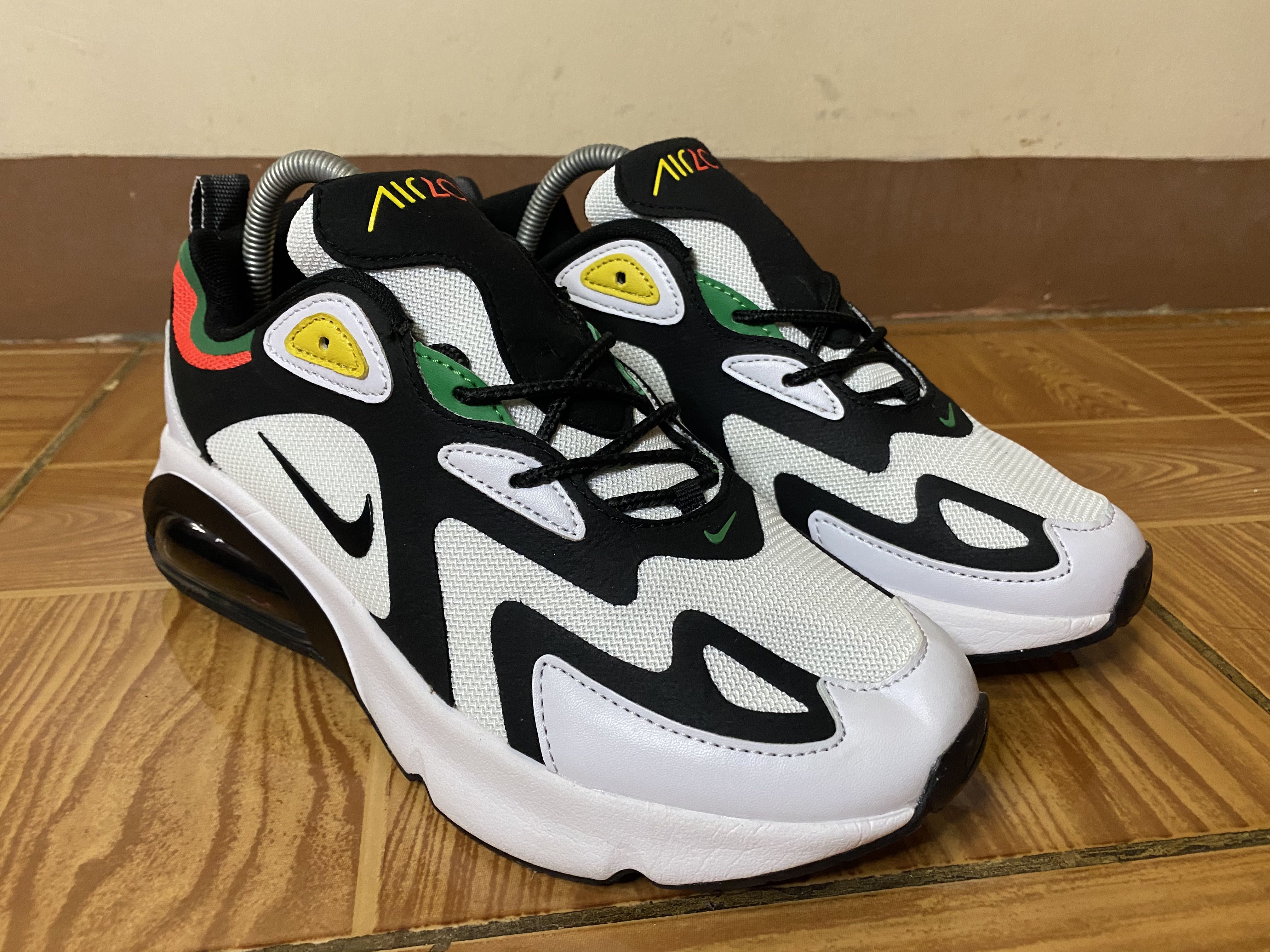 nike air max 200 rasta