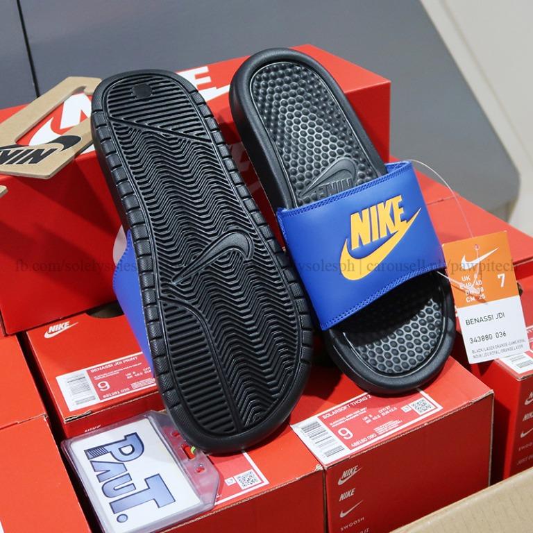 Nike benassi jdi blue top