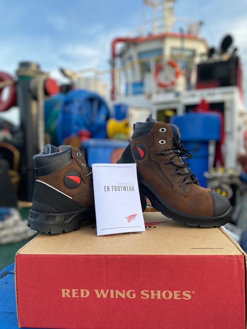 red wing shoes 3228