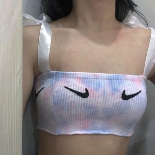 (Category: ) located in . Submitted by yk.vntage (Listing ID 1055941692, Image 1). Description: .