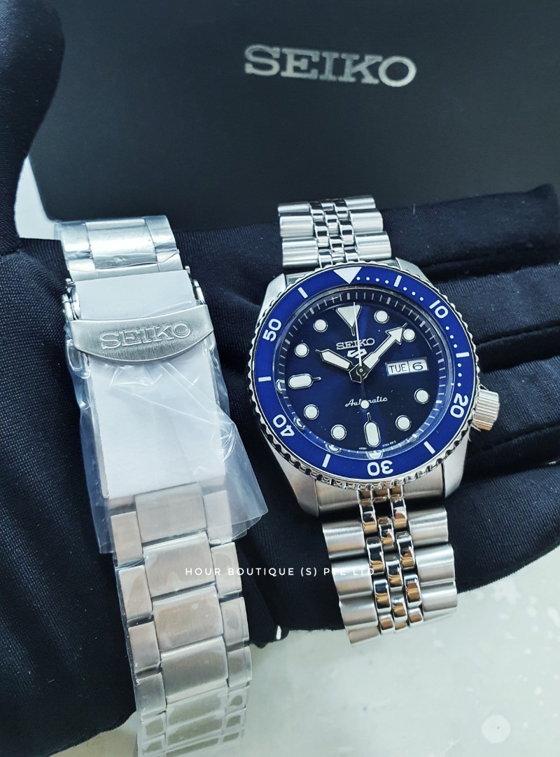 Seiko 5 Blue Dial Mens Automatic Casual Watch on Jubilee Bracelet SRPD51  SRPD51K1, Men's Fashion, Watches & Accessories, Watches on Carousell