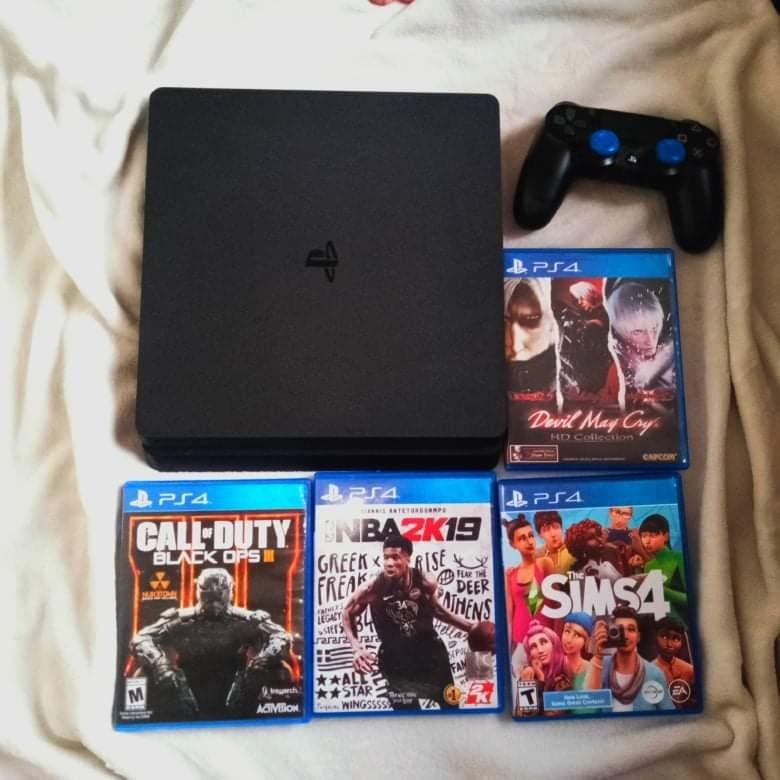Selling my ps4 Clearance
