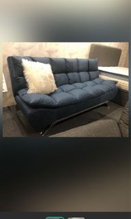 (Category: ) located in . Submitted by weijie2121 (Listing ID 1056011133, Image 1). Description: .