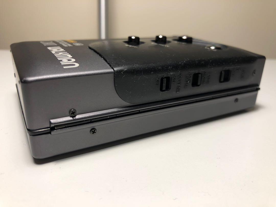 罕有新淨放盤Sony Walkman WM-DD22 DD Quartz 懷舊隨身聽錄音帶錄音機