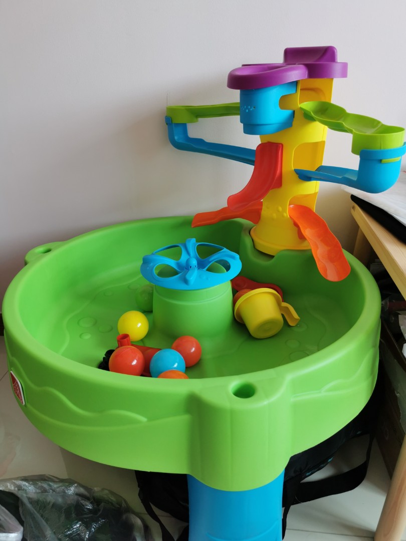 Step2 busy ball play table, Babies & Kids, Baby Nursery & Kids