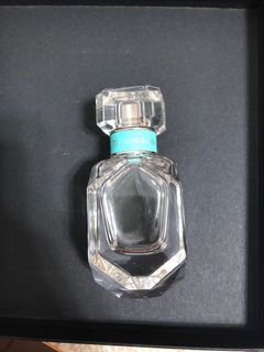 （分類：）位於 。 由 siuseixd 提交（商品編號 1056147544，圖片 1）。簡介： 。