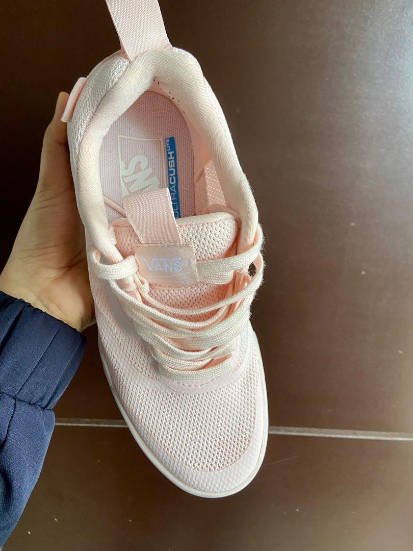 Pearl online pink vans