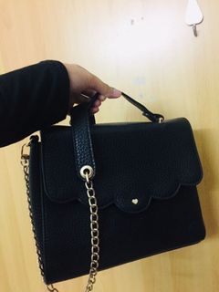 (Category: ) located in . Submitted by preloved.soyaaa (Listing ID 1056082767, Image 1). Description: .