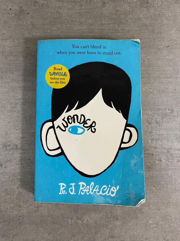 Wonder by R.J. Palacio, Hobbies & Toys, Books & Magazines, Fiction ...