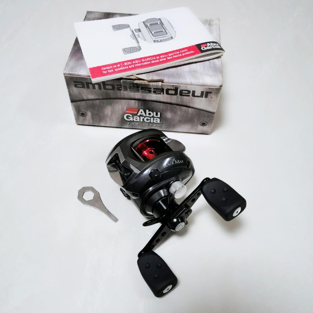 Abu Garcia baitcast Reel right hand black max, Sports Equipment, Fishing on  Carousell