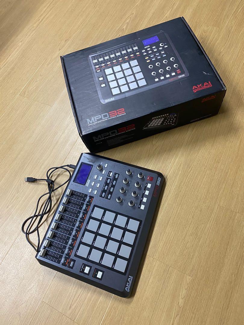 Akai MPD MPD32 pad control unit Maschine, Hobbies & Toys,