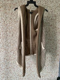 (Category: ) located in . Submitted by movingoutandabroad (Listing ID 1056319749, Image 1). Description: .