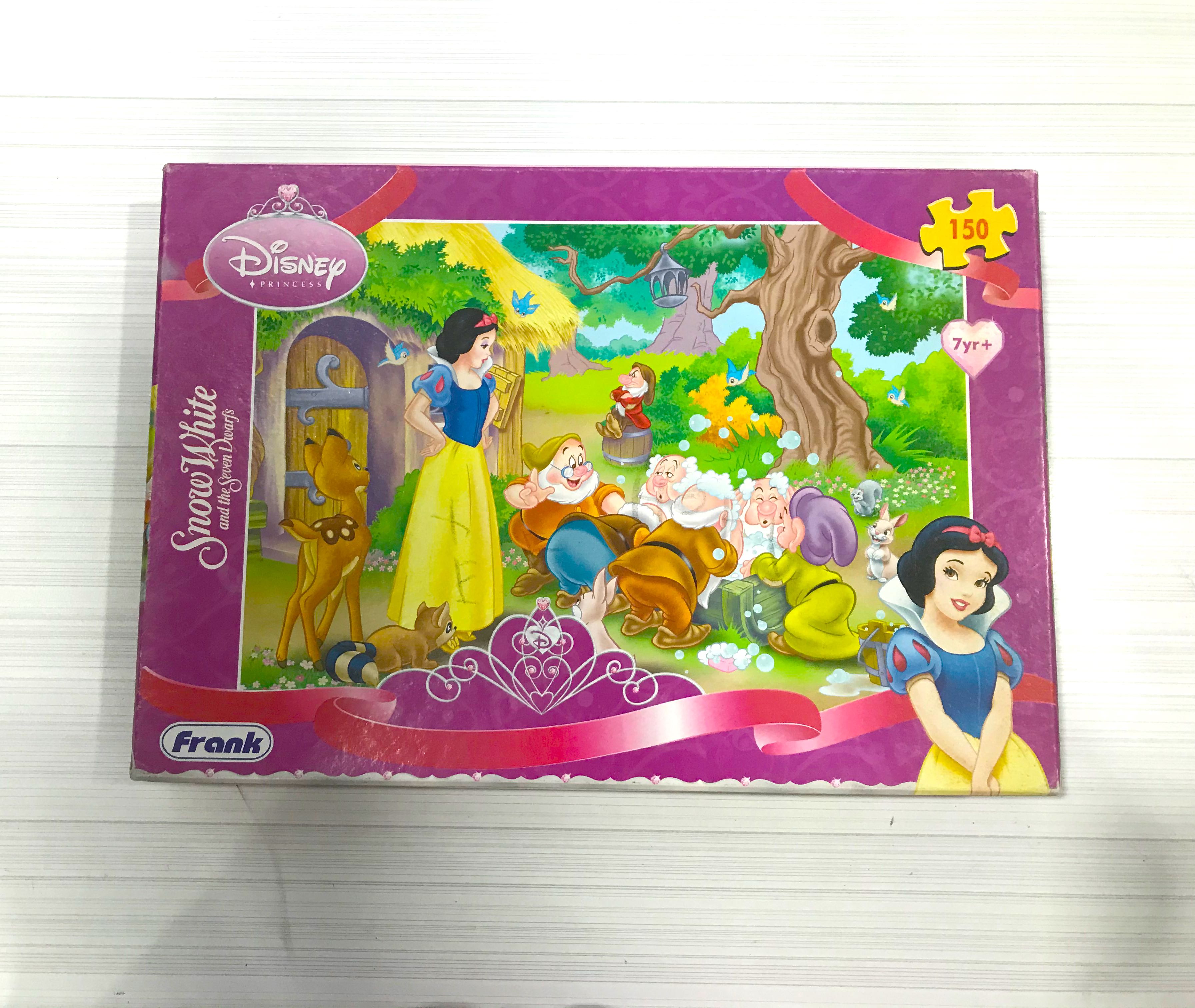 Authentic Disney Snow White jigsaw puzzle, Hobbies & Toys, Toys