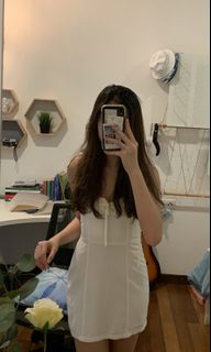 (Category: ) located in . Submitted by j14.closet (Listing ID 1056189411, Image 1). Description: .