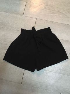 （分類：）位於 。 由 888closet 提交（商品編號 1056192121，圖片 1）。簡介： 。