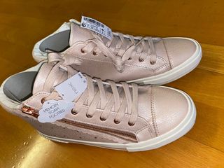 （分類：）位於 。 由 bubblevan 提交（商品編號 1056180791，圖片 1）。簡介： 。