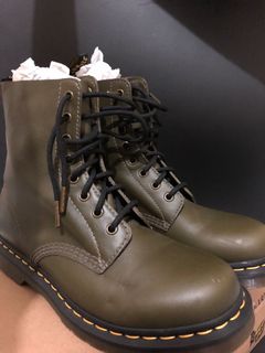 dr martens 13450