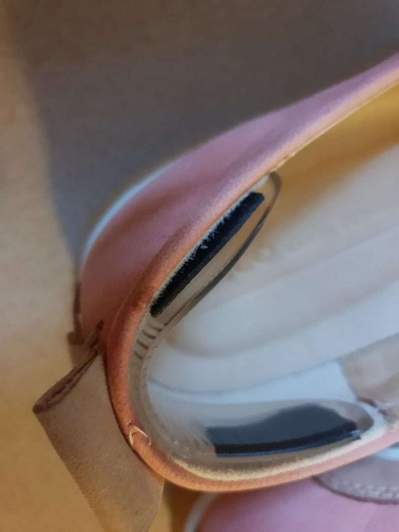 Ecco women s crepetray slip on Women s Fashion Footwear Flipflops and Slides on Carousell