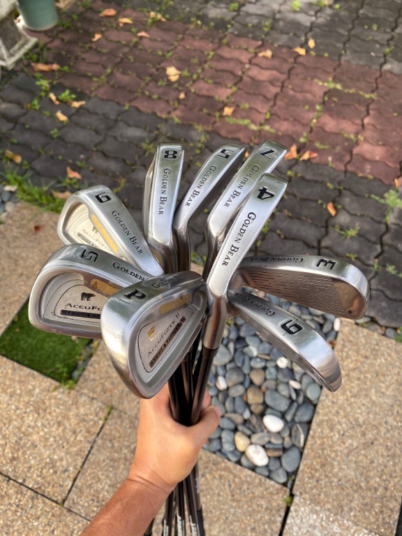 Golden Bear Jack Nicklaus iron set with driver wood and putter