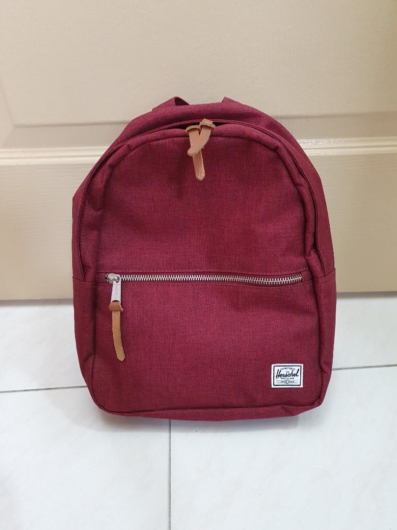 Herschel town xs shop